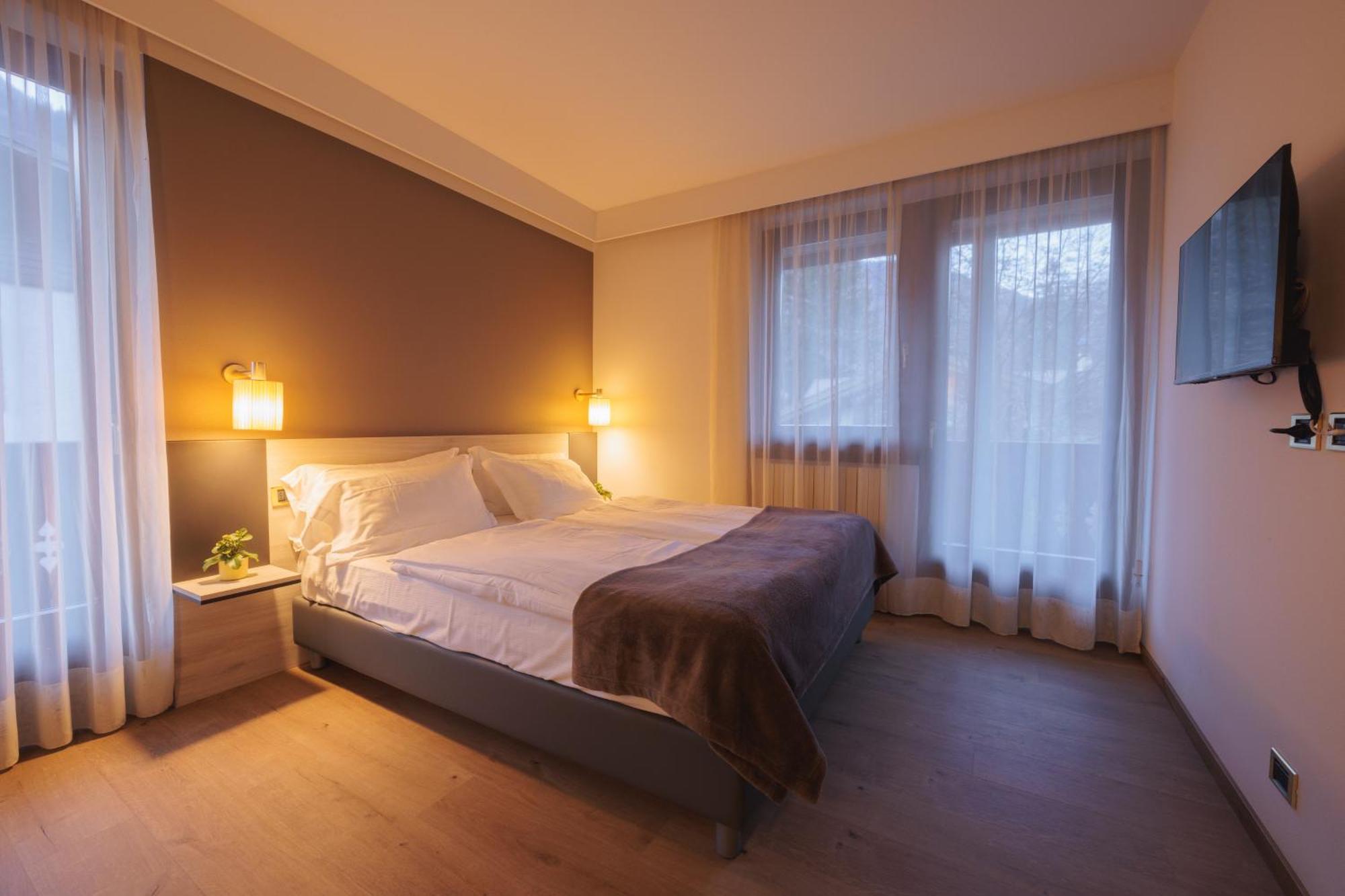 Hotel Binelli بينْسولُ المظهر الخارجي الصورة